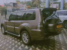 https://riyasewana.com/uploads/mitsubishi-shogun-2751224443.jpg