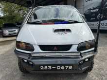 https://riyasewana.com/uploads/mitsubishi-space-gear-23132035265.jpg