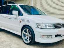 Mitsubishi Space Wagon 2001 Car