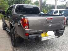https://riyasewana.com/uploads/mitsubishi-spotero-l200-28910094122.jpg