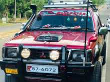 Mitsubishi Strada 1991 Pickup