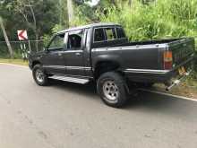 https://riyasewana.com/uploads/mitsubishi-starda-1998-1317511612693.jpg