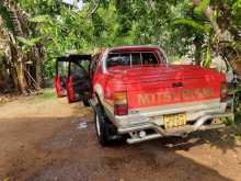 https://riyasewana.com/uploads/mitsubishi-strada-192804184.jpg