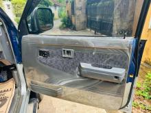https://riyasewana.com/uploads/mitsubishi-strada-21517306405.jpg