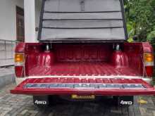 Mitsubishi Strada 1992 Pickup