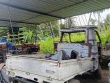 Mitsubishi T120 1985 Lorry