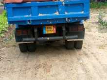 https://riyasewana.com/uploads/mitsubishi-tiper-canter-1994-2015170612184.jpg
