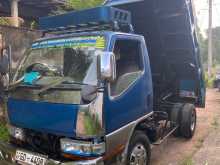 Mitsubishi Tipper 2000 Lorry