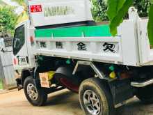Mitsubishi Tipper 1999 Lorry
