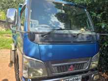 Mitsubishi Tipper 2000 Lorry