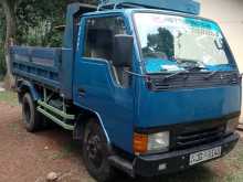 Mitsubishi Tipper 2004 Lorry