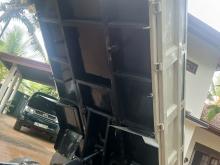 https://riyasewana.com/uploads/mitsubishi-tipper-2118304117336.jpg