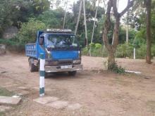 Mitsubishi Tipper 2006 Lorry