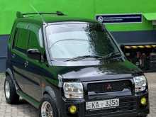 Mitsubishi Toppo 1999 Car