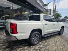 https://riyasewana.com/uploads/mitsubishi-triton-2024-2715441412893.jpg