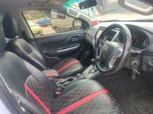 https://riyasewana.com/uploads/mitsubishi-triton-l200-2020-611401612224.jpg