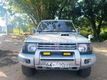 Mitsubishi PAJERO TURBO INTERCOOLER 2.8L 1995 SUV