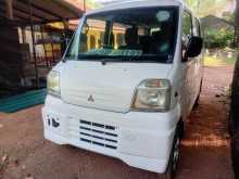 Mitsubishi U 61 1999 Van