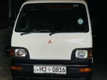 Mitsubishi U41 V 1999 Van