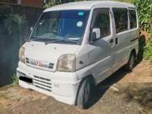 Mitsubishi U61 2000 Van