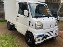 Mitsubishi U61 2001 Lorry
