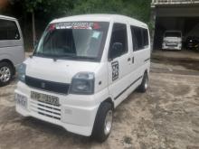 Mitsubishi U61 2000 Van