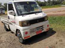 https://riyasewana.com/uploads/mitsubishi-u61-81109374202.jpg