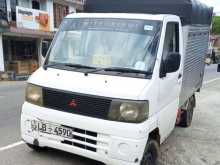 Mitsubishi U61T 2002 Lorry