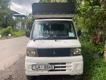 Mitsubishi U61T 2002 Lorry
