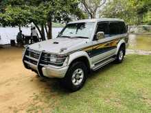 Mitsubishi V 46 1998 SUV