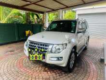 https://riyasewana.com/uploads/mitsubishi-v-93-1414153022063.jpg