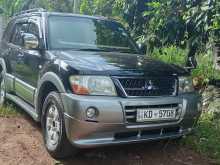 Mitsubishi Montero V6 2006 SUV
