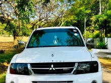 Mitsubishi Montero 2004 SUV