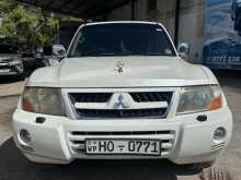https://riyasewana.com/uploads/mitsubishi-v6-montero-7134848172.jpg