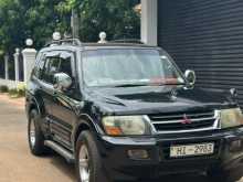 Mitsubishi V75 2000 SUV