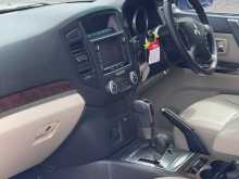 https://riyasewana.com/uploads/mitsubishi-v98w-pajero-2014-217463512204.jpg