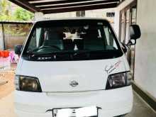 Mitsubishi Vanette Lion Face 2002 Van