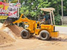Mitsubishi WS 200 2005 Heavy-Duty