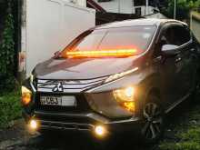 https://riyasewana.com/uploads/mitsubishi-xpander-142046564223.jpg