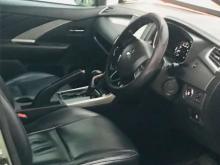 https://riyasewana.com/uploads/mitsubishi-xpander-142047346076.jpg