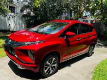 https://riyasewana.com/uploads/mitsubishi-xpander-2018-1314172212014.jpg