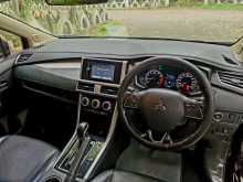 https://riyasewana.com/uploads/mitsubishi-xpander-2019-2423494912304.jpg