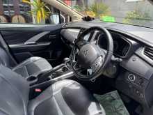 https://riyasewana.com/uploads/mitsubishi-xpander-27171300996.jpg