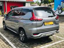 https://riyasewana.com/uploads/mitsubishi-xpander-311640224773.jpg