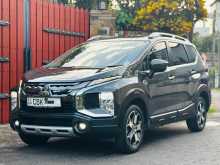 https://riyasewana.com/uploads/mitsubishi-xpander-croos-2020-910192812463.jpg