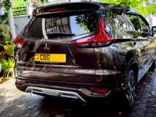 https://riyasewana.com/uploads/mitsubishi-xpander-cross-1819544494.jpg