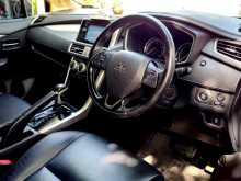 https://riyasewana.com/uploads/mitsubishi-xpander-cross-18195444995.jpg