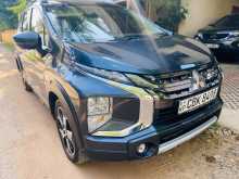 https://riyasewana.com/uploads/mitsubishi-xpander-cross-2020-1619353112631.jpg