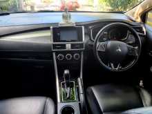 https://riyasewana.com/uploads/mitsubishi-xpander-cross-3185748255.jpg