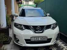 Nissan X-Trail 2016 SUV